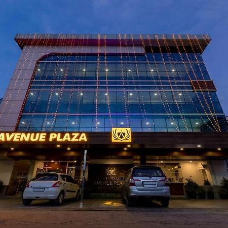 Airport Avenue Plaza Hotel Nedumbassery Exterior photo